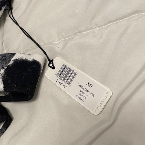 WeWoreWhat Danielle black cowhide swimsuit XS NWT - Picture 5 of 8